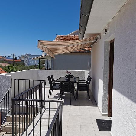 Ferienwohnung Leona Sukošan Exterior foto