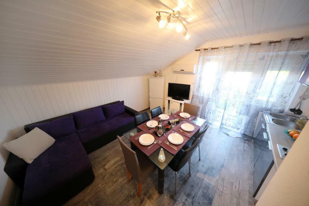Ferienwohnung Leona Sukošan Exterior foto